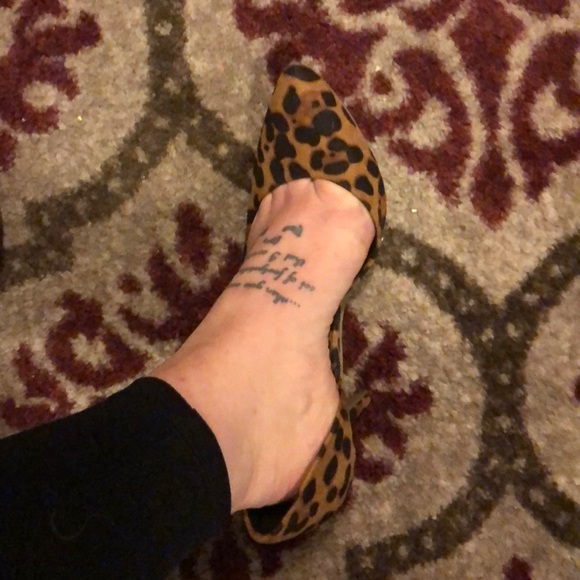Candie’s Brand Leopard Print Heels - Picture 4 of 6
